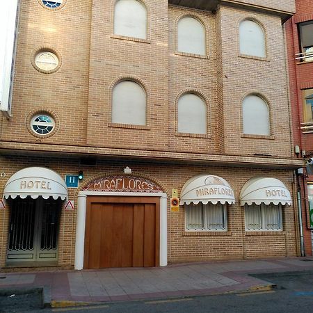Hotel Miraflores Alcobendas Exterior photo